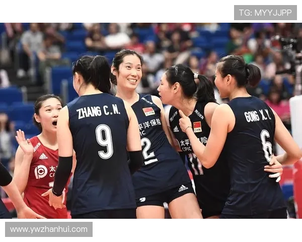 中国女排勇夺世界杯冠军 续写辉煌历史 力克强敌展现团队实力 中国女排勇夺世界杯冠军 续写辉煌历史 力克强敌展现团队实力