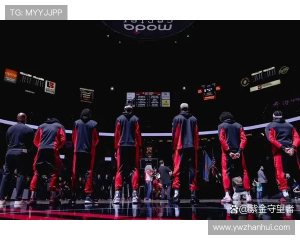 篮网队迎来新赛季挑战 球员阵容调整备受关注 多项战术变化或助力冲击季后赛