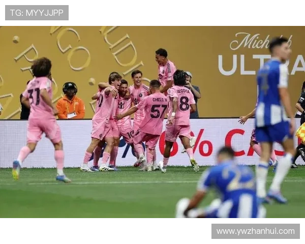 梅西加盟迈阿密国际后首场亮相，展现世界级球技助球队逆转胜利